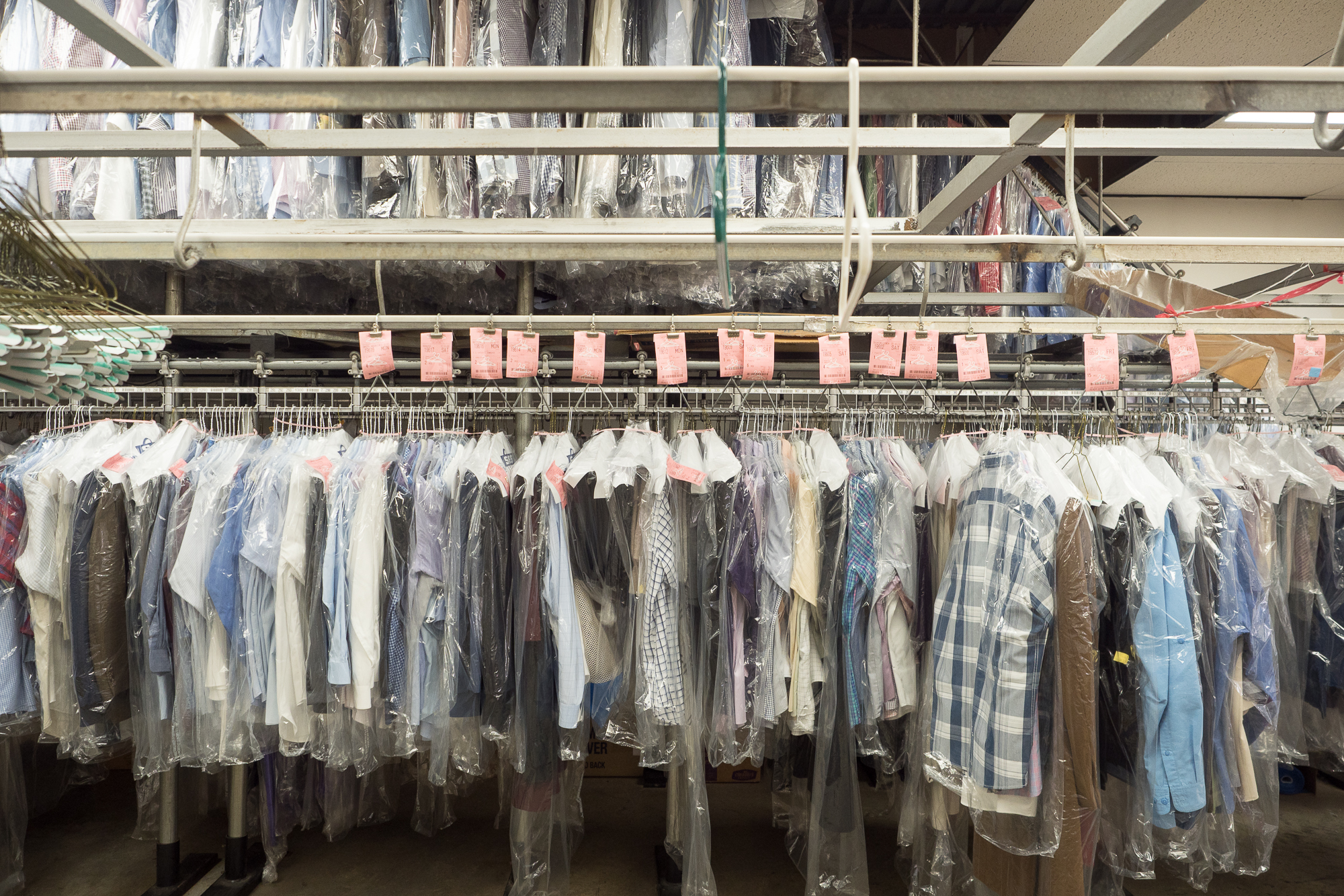 Dry cleaning equipment